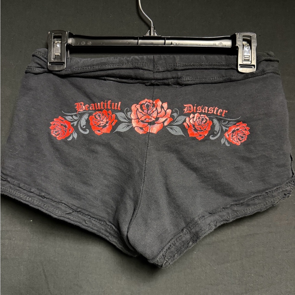 🥀Beautiful Disaster Shorts